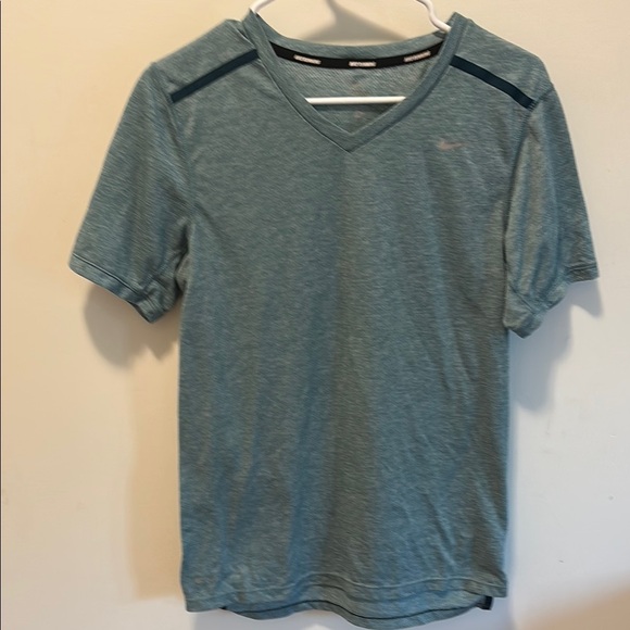 Nike Blue Short Sleeve Tee - Picture 1 of 4
